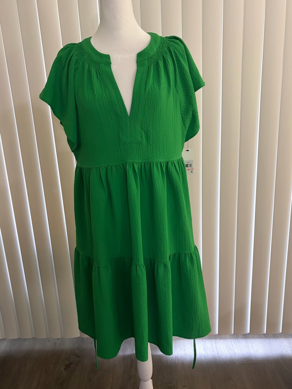 Calvin Klein Bright Green Tiered Short-Sleeve Dress